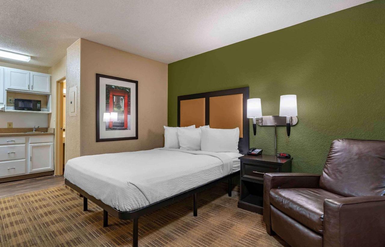 Extended Stay America Suites - Lexington - Nicholasville Road Exterior photo